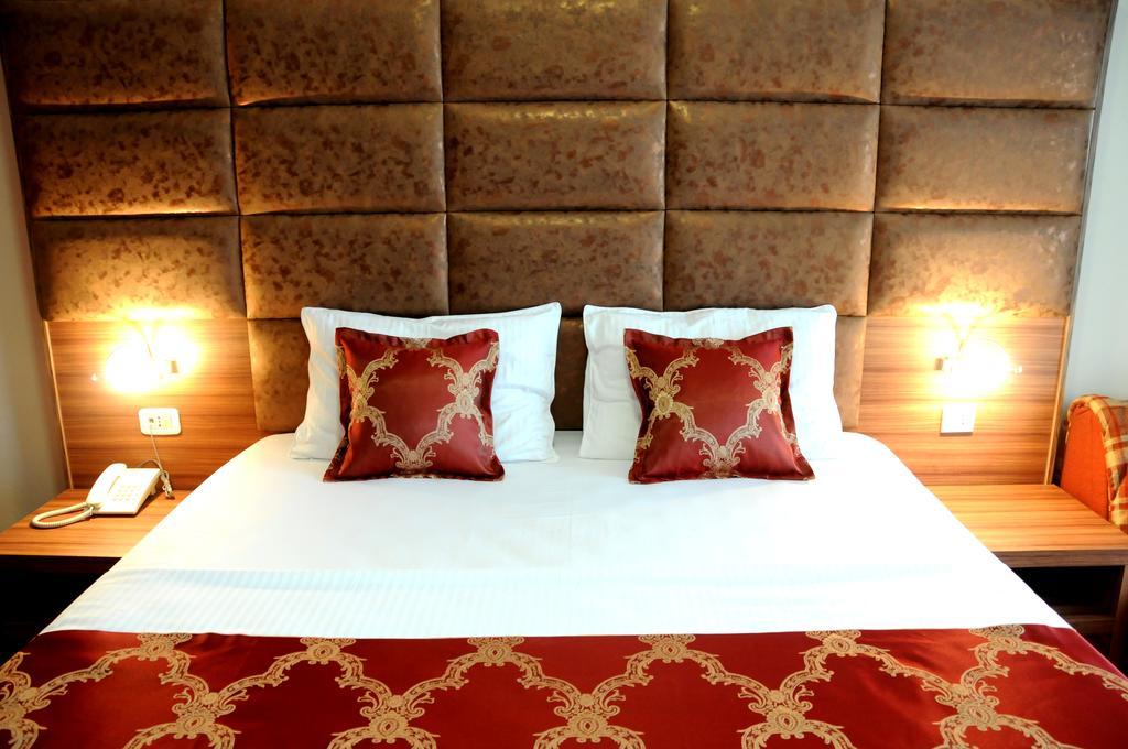 אולסינץ' Hotel Lion מראה חיצוני תמונה